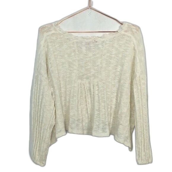 Chelsea & Violet Distressed Cropped White V-Neck Sweater New Condition Medium - Picture 3 of 7
